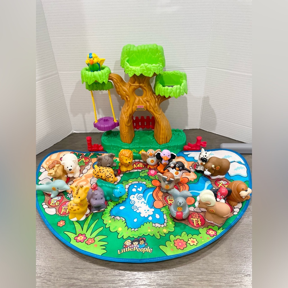 Fisher Price Little People Interactive ABC Mat